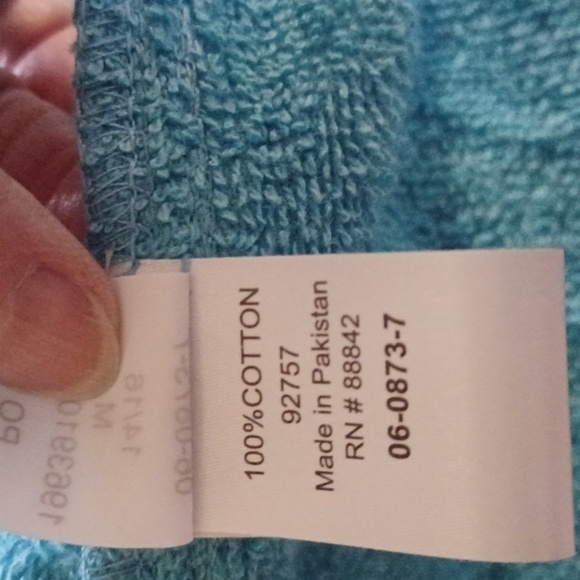 DREAMS CO. SWIM SUIT COVER OR AFTER BATH ROBE - Picture 8 of 8